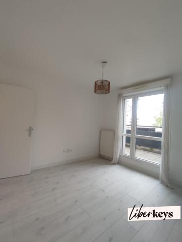 T3 60m2 à Orly (200m du tram, terrasse et parking)