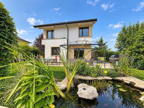 CHENS-SUR-LÉMAN – Maison 140 m² avec jardin arboré, garage et beaux volumes