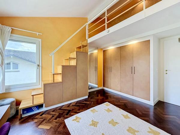 CHENS-SUR-LÉMAN – Maison 140 m² avec jardin arboré, garage et beaux volumes