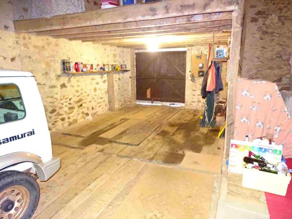 Maison familiale avec dépendances