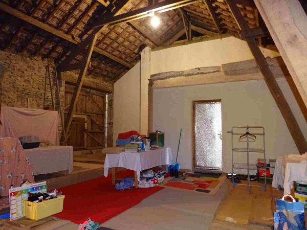 Maison familiale avec dépendances