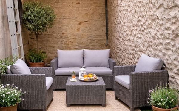 Maison à vendre    6 pièces •  Rochefort