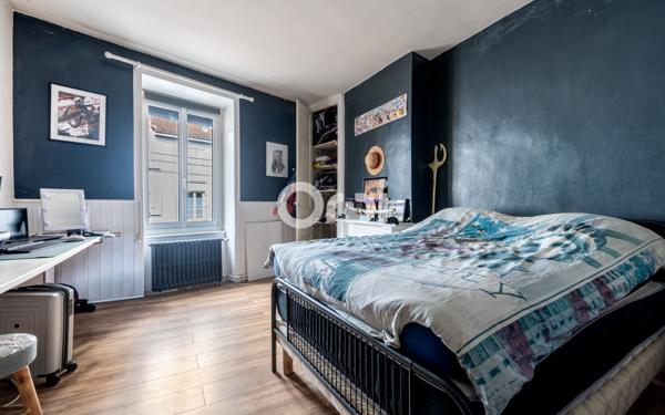 Maison à vendre    6 pièces • 230 m2 Limoges