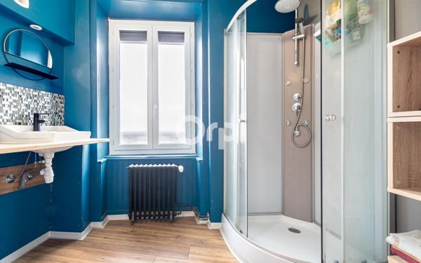 Maison à vendre    6 pièces • 230 m2 Limoges