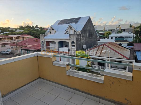 Location Appartement63,77 m² - 3 Pièces - SAINT FRANCOIS (97118)