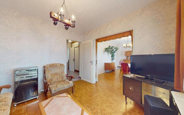 Maison à vendre    5 pièces •  Marange-Silvange