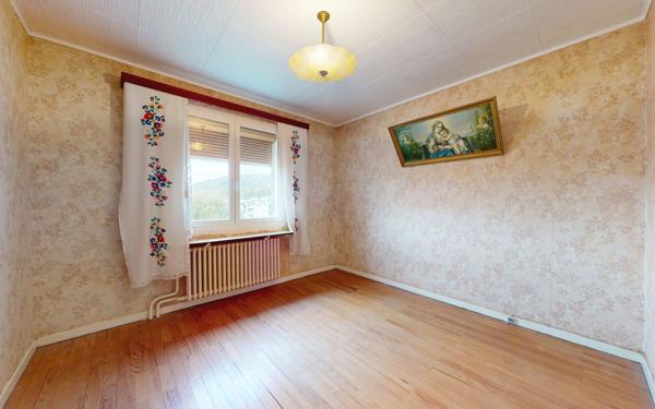 Maison à vendre    5 pièces •  Marange-Silvange