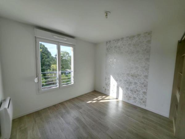 F3 67 m² avec double box, balcons et vue dégagée