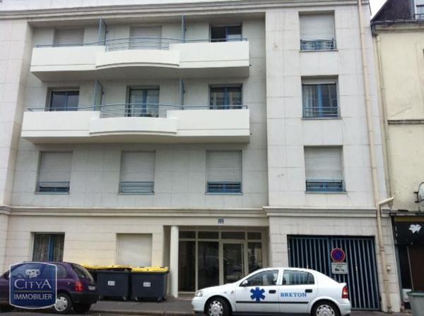 Location parking 8m²