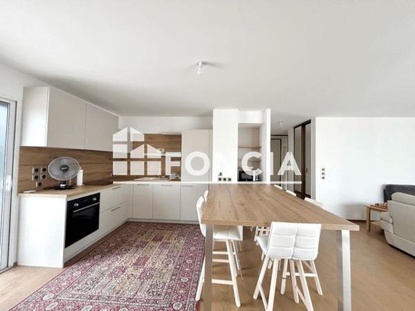 À vendre Appartement 5 pièces 138 m² - Ferney-voltaire 01210