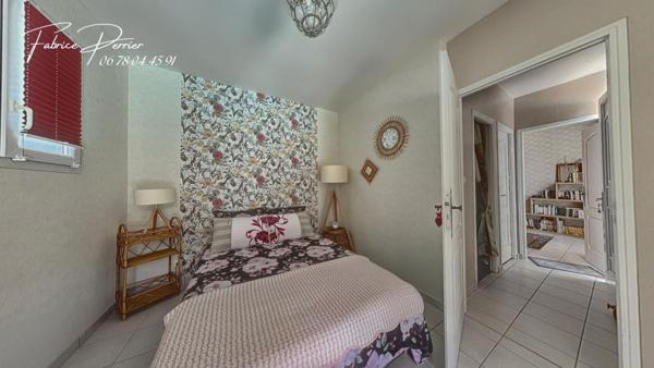 MAISON 147 m2 avec piscine