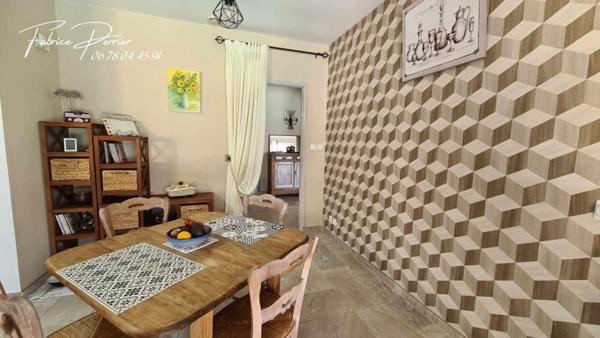 MAISON 147 m2 avec piscine