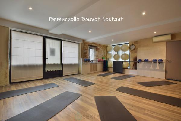 Local commercial Bergerac hyper-centre