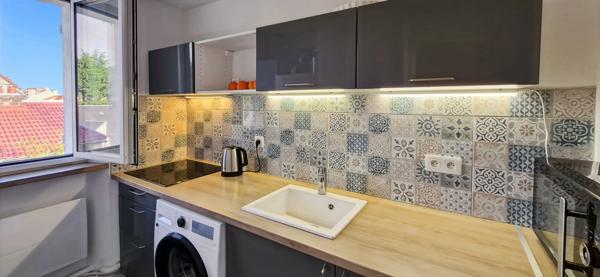 Un sommet de tranquillité, avec combles à exploiter