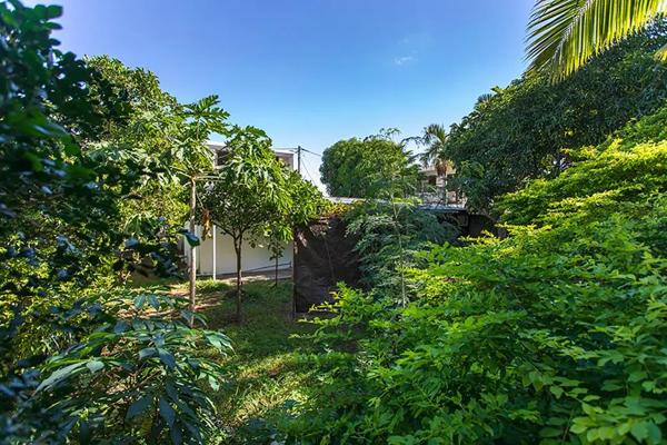 Terrain à vendre 422m²