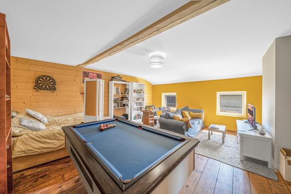 Propriété bourgeoise à Seurre de 220 m² avec parc paysagé et vue Saône