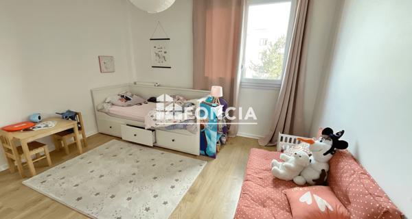À vendre Appartement 4 pièces 67.18 m² - Les Clayes-sous-bois 78340