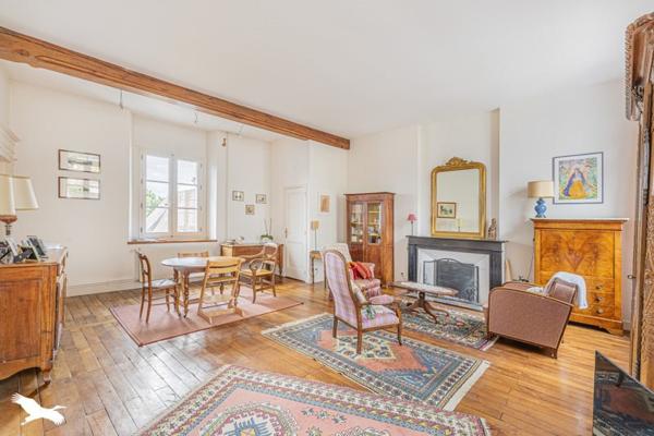 Maison à vendre |  Loches |  6 pièces | 163 m²