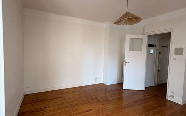 Appartement à louer    1 pièce •  Brest