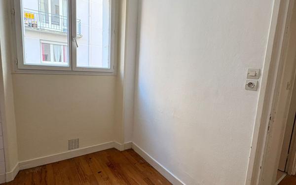 Appartement à louer    1 pièce •  Brest