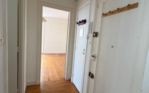 Appartement à louer    1 pièce •  Brest