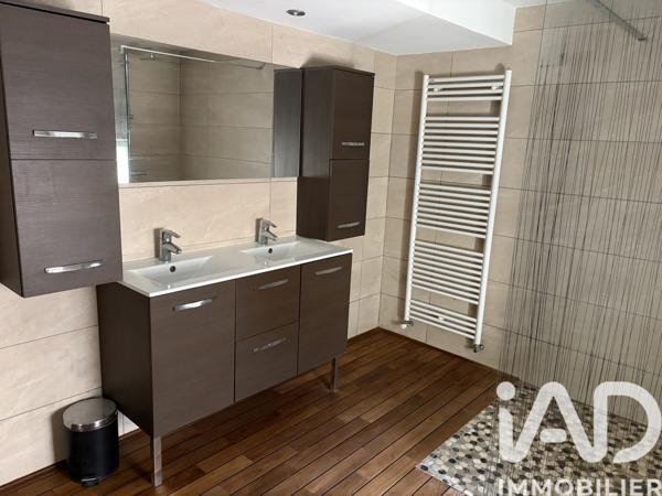 Maison à vendre 6 pièces 157 m² Clamerey