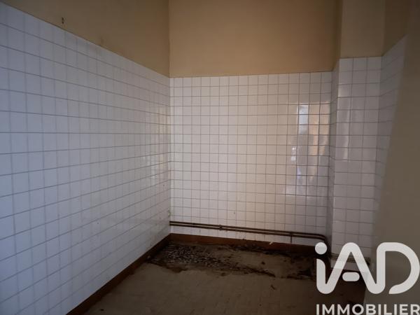 Maison à vendre 13 pièces 294 m² Châteauroux