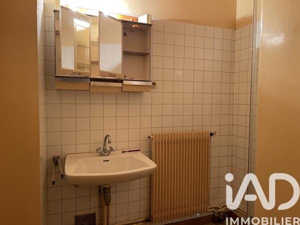 Maison à vendre 13 pièces 294 m² Châteauroux