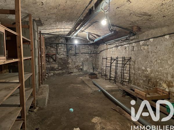 Maison à vendre 13 pièces 294 m² Châteauroux