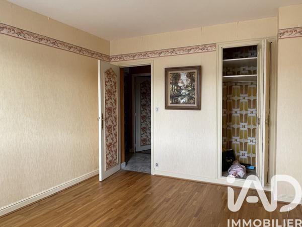 Maison à vendre 13 pièces 294 m² Châteauroux
