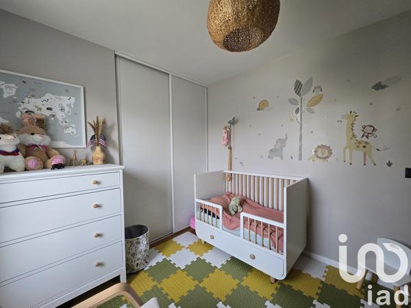 Appartement à vendre 3 pièces 67 m² Saint-Cyr-l'École