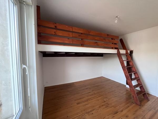 APPARTEMENT TYPE 2 AIGUILLON loué par ADROIT IMMOBILIER