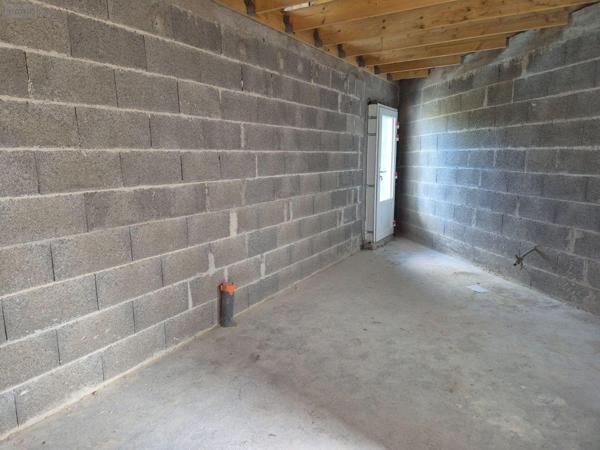 Maison à vendre à Saint-Pol-de-Léon dans le Finistère (29250), ref : 29104-MAIS1129