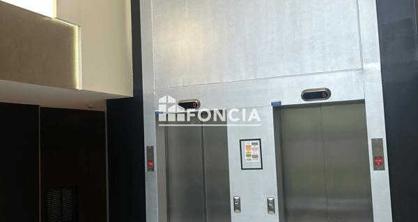 À vendre Appartement 2 pièces 49 m² - Saint-ouen-sur-seine 93400