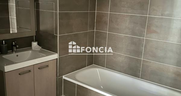 À vendre Appartement 2 pièces 49 m² - Saint-ouen-sur-seine 93400