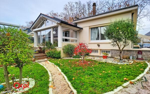 Maison à vendre    6 pièces •  Angers