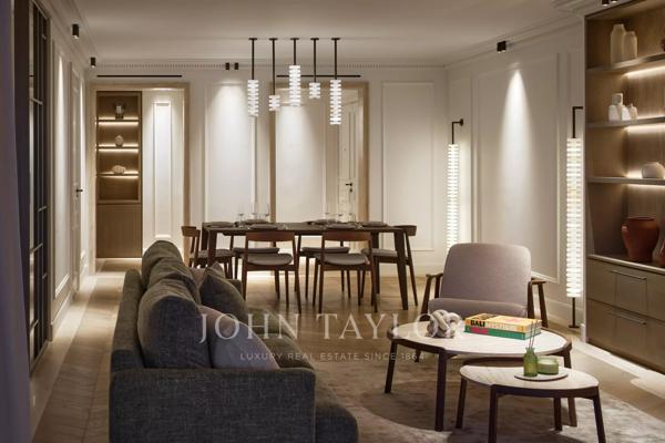 CANNES CALIFORNIE, face à la mer et aux îles de Lérins, élégant appartement