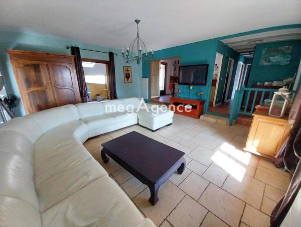 Maison à BRIOUDE, 43100 - 10 pièces 170m²