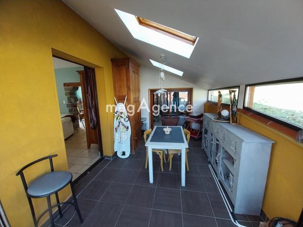 Maison à BRIOUDE, 43100 - 10 pièces 170m²