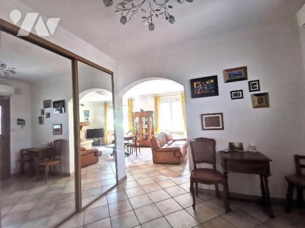 Maison à Vendre à Saint-Martin-de-Crau (13310) en Bouches-du-Rhône (13)

Située dans le secte...