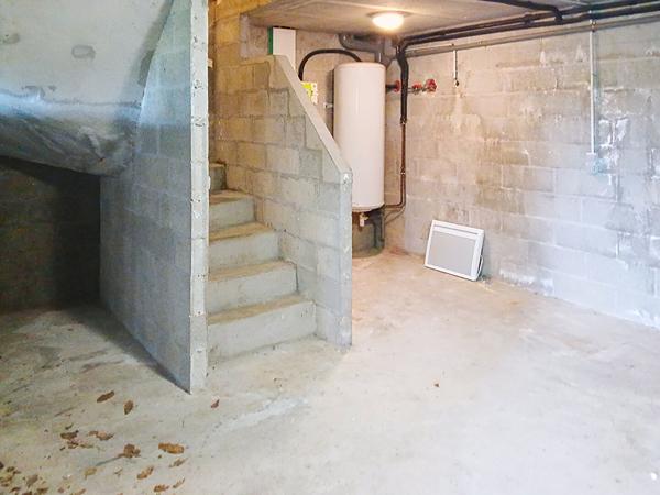 MAISON -LE FAOUET CENTRE - 3 CHAMBRES ET GARAGE