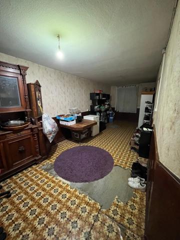 BACCARAT MAISON DE VILLE AVEC BEAU POTENTIEL