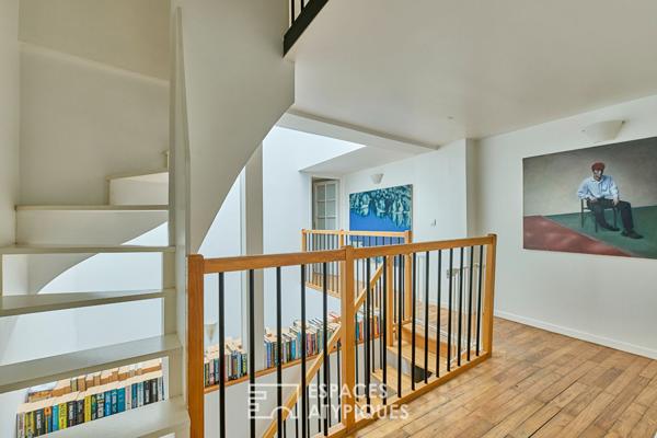 Triplex avec terrasse sur une cour végétalisée