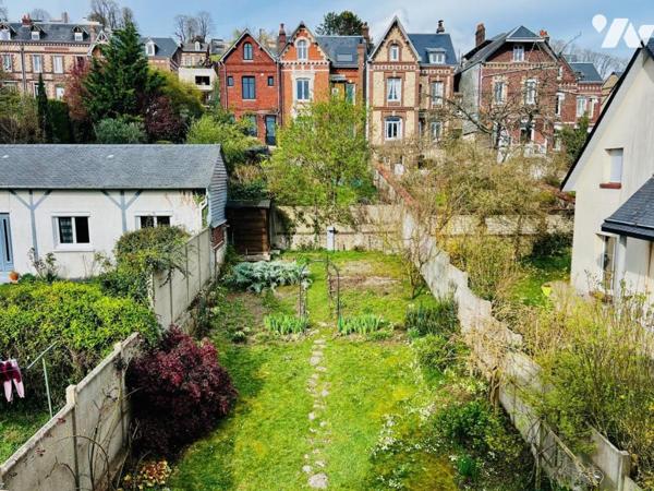 MAISON DE CARACTERE AU COEUR DE SAINT GERVAIS