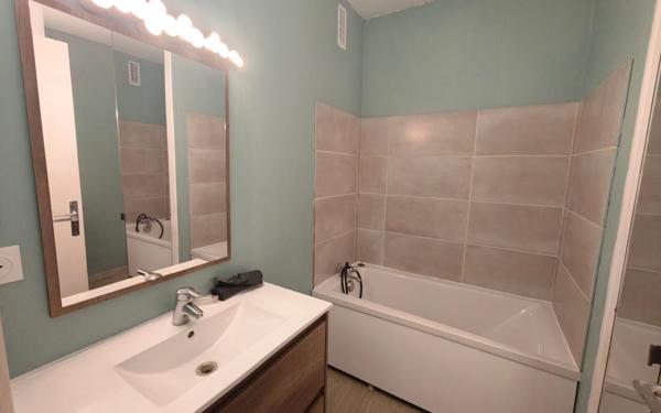 Appartement à louer    6 pièces •  Aubergenville