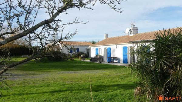 Longère et sa dépendance au coeur du Marais