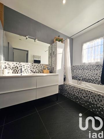 Maison 4 pièces de 97 m² à Pia (66380)