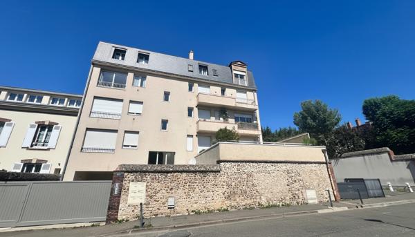 Appartement - 50 m² - CHARTRES