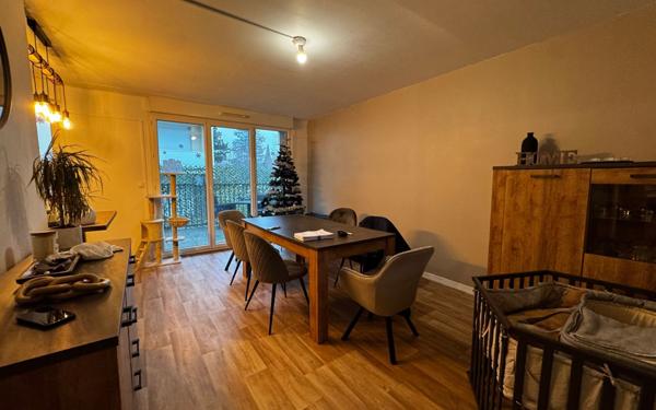 Appartement à vendre    5 pièces •  Bihorel