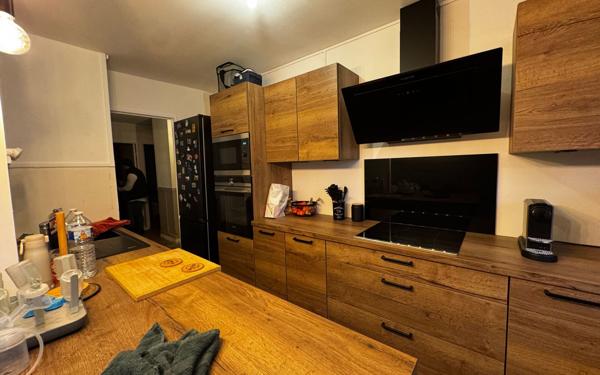 Appartement à vendre    5 pièces •  Bihorel